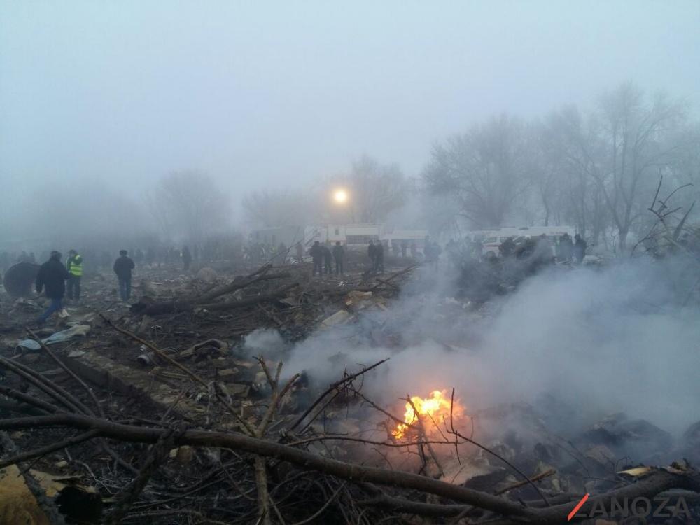 Boeing рухнул на дачный поселок под Бишкеком: более 30 погибших