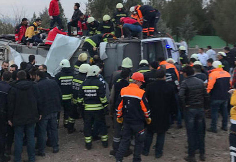Мощный взрыв в Турции, есть погибшие и раненые