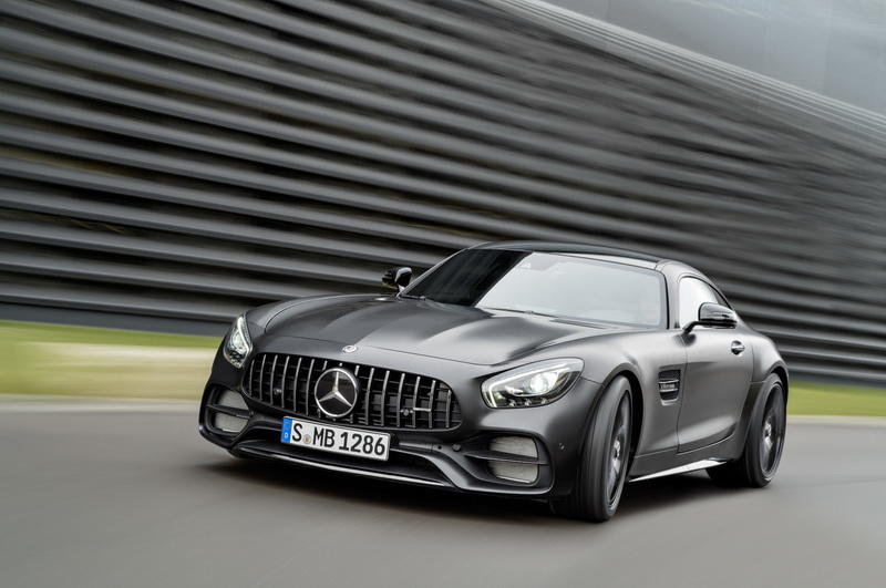 Продажи нового суперкара Mercedes-Benz начнутся с юбилейной версии