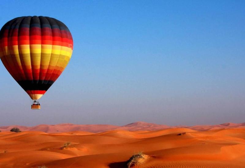 В ОАЭ упал воздушный шар: пострадали семь человек