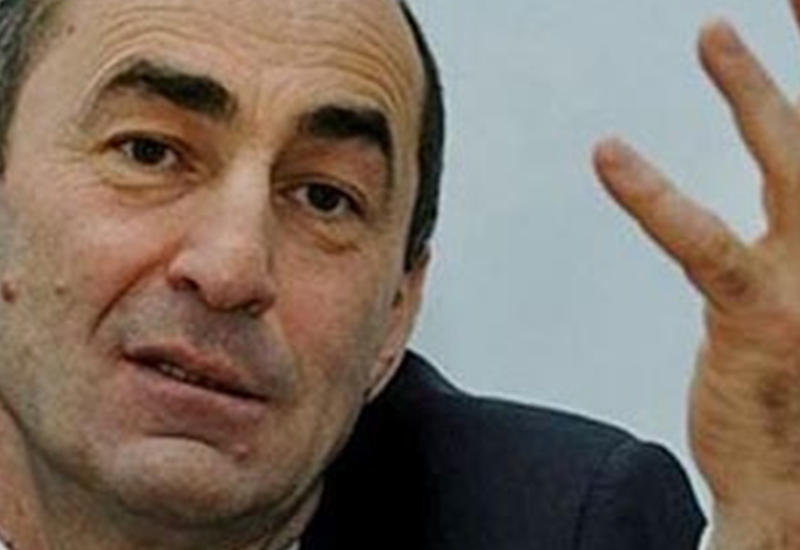 Роберт Кочарян прячется от армян
