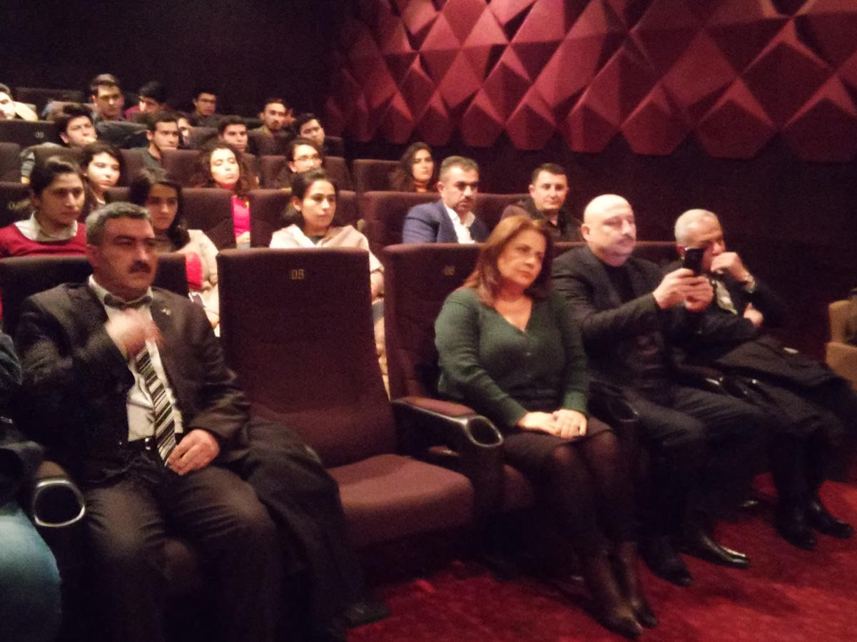 В Баку показали фильмы о подвигах Национальных героев Азербайджана