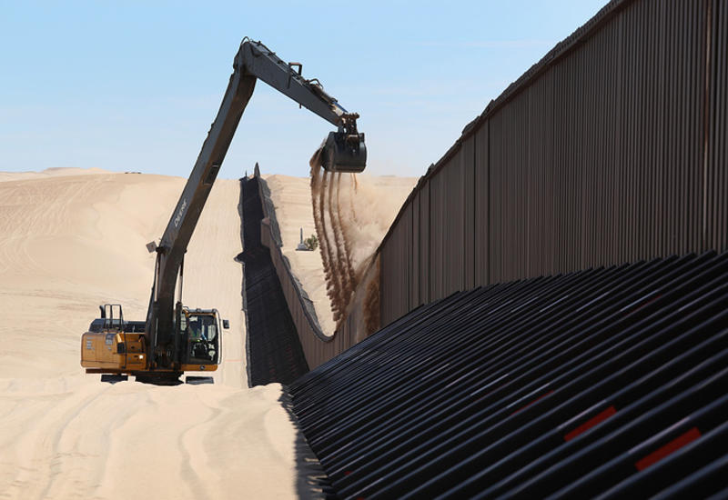 Администрация Трампа о намерении построить стену на границе с Мексикой