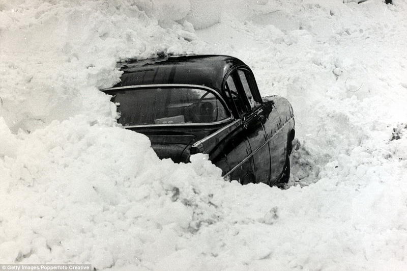 Зима в Великобритании на винтажных фотографиях 1900-1960 годов