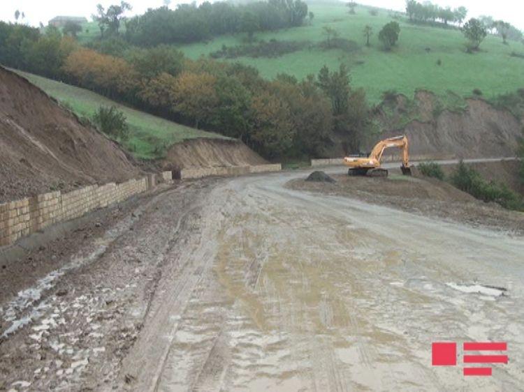 Дожди активизировали оползни на юге Азербайджана