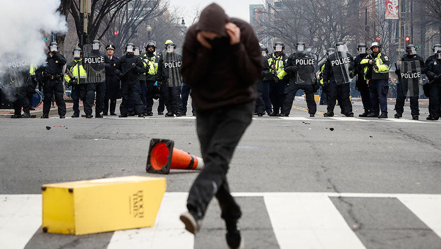 В Вашингтоне полиция задержала 217 человек за беспорядки