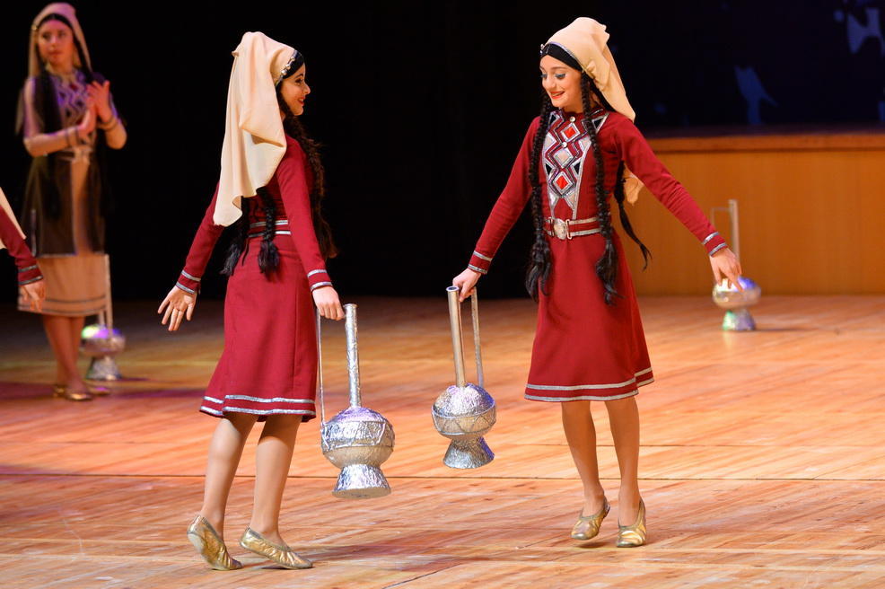 Волшебные ритмы: блистательное выступление грузинских артистов в Баку