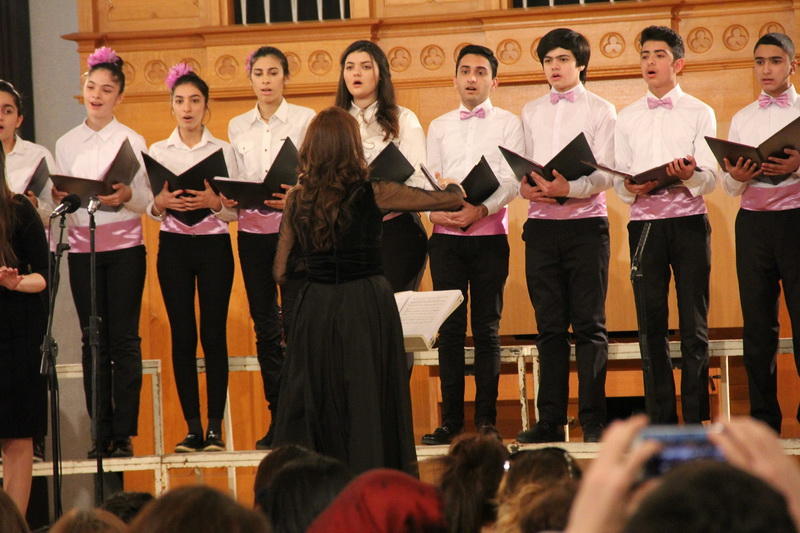 В Баку состоялся концерт детского хора "Бановша"