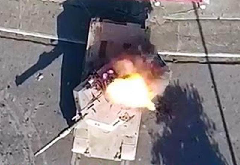 "ИГ" сбрасывает на танки иракских военных бомбы с дронов