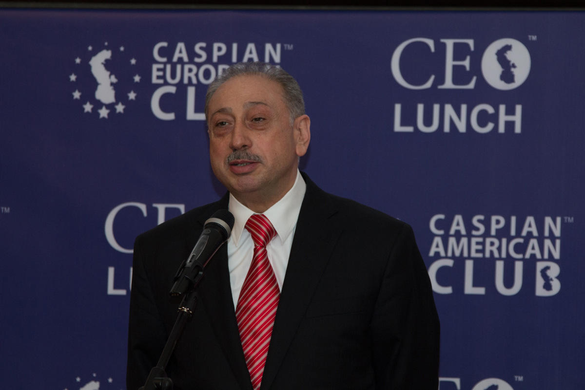 В Баку состоялся первый CEO Lunch
