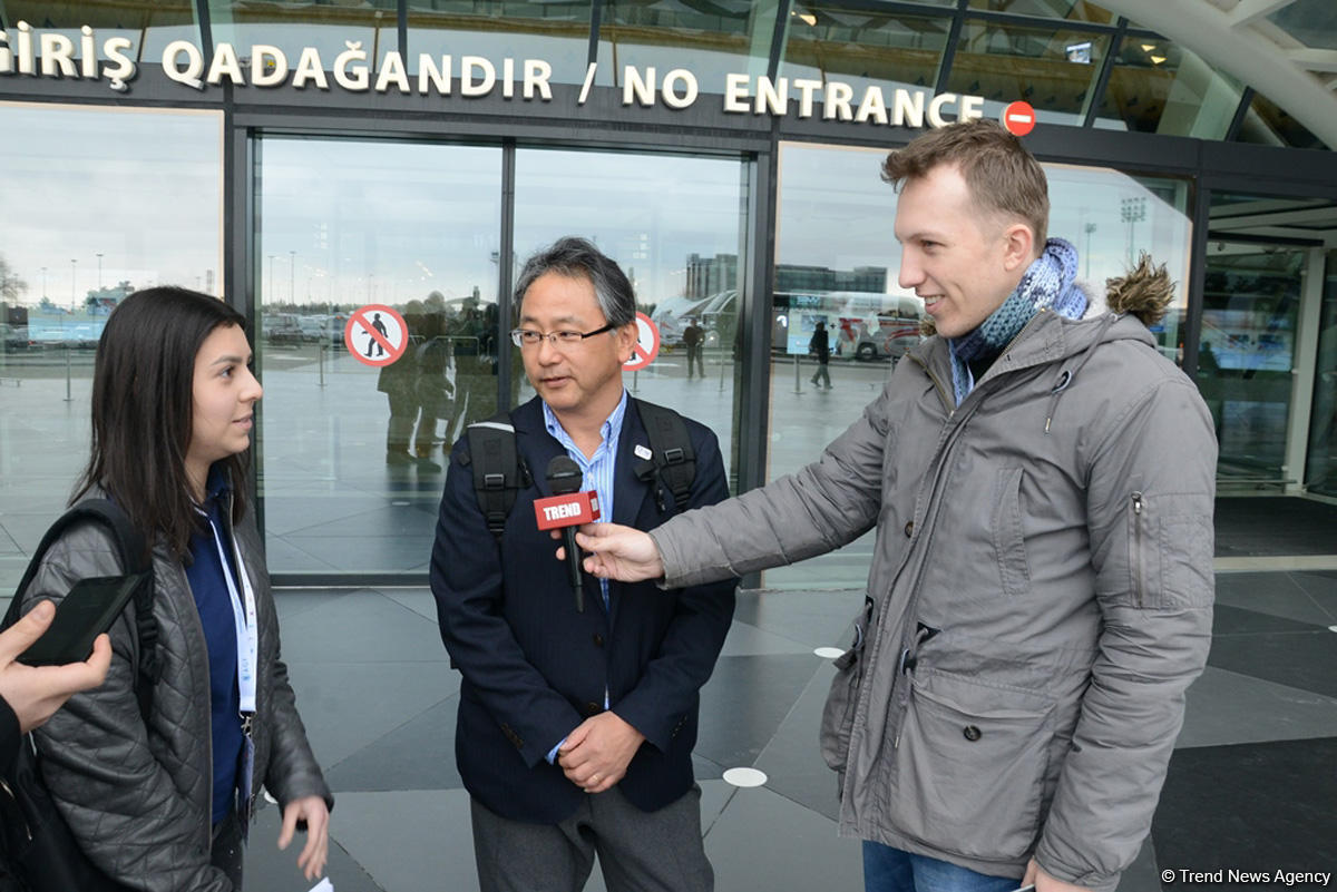 Делегация из Японии прибыла в Баку для участия в Кубке мира по прыжкам на батуте и тамблингу
