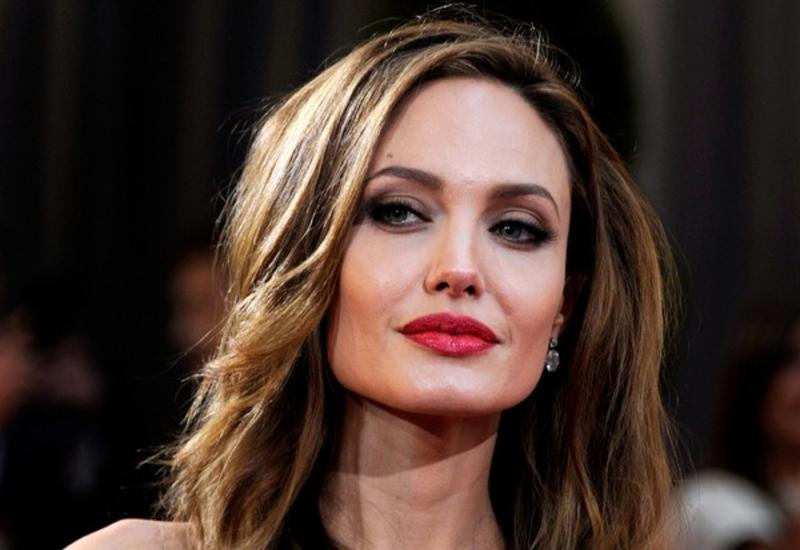 Анджелина Джоли и Криштиану Роналду хотят сняться в турецком сериале