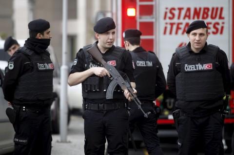 Массовые аресты в Стамбуле, предотвращен теракт