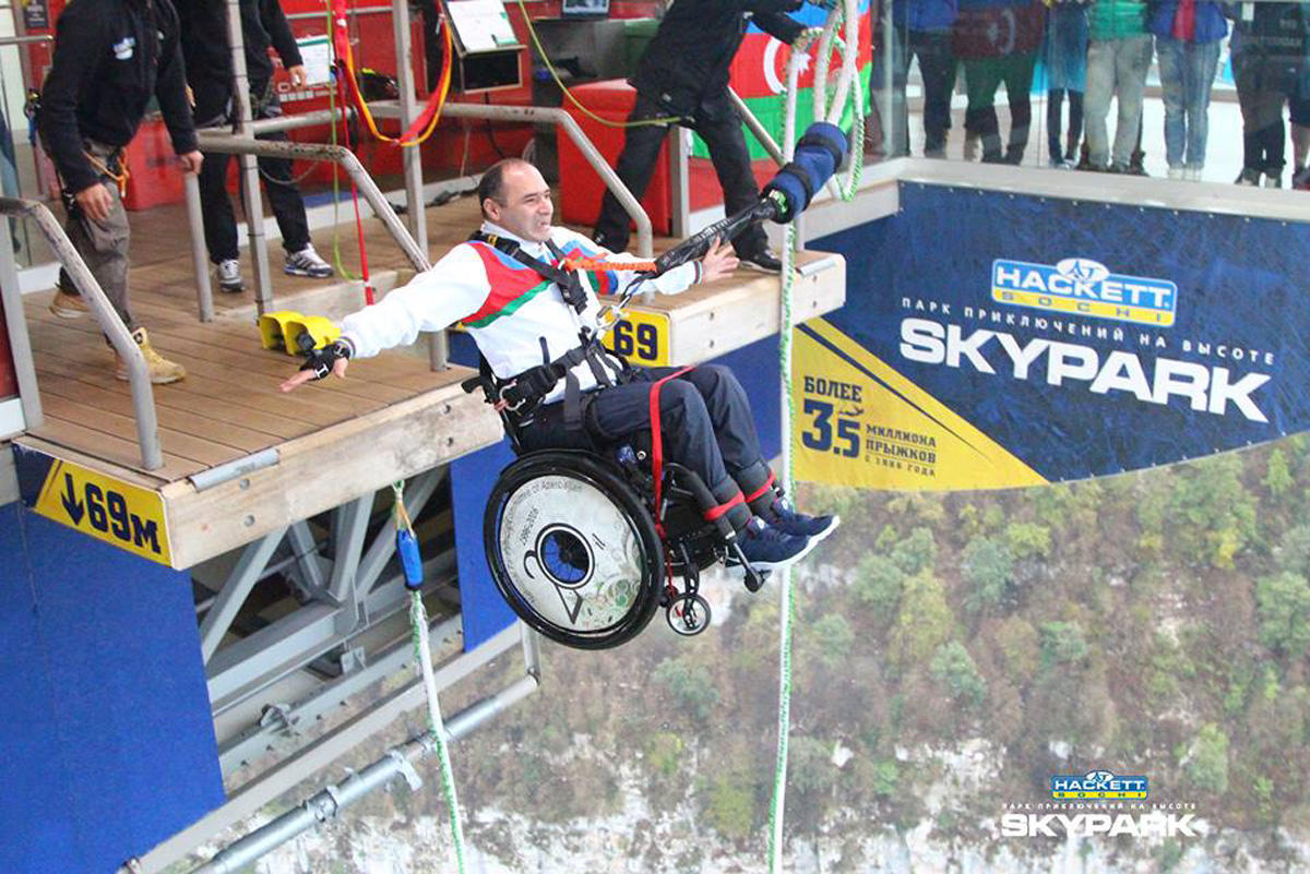 Снят фильм об азербайджанском паралимпийце, который любит экстрим
