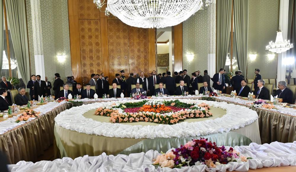 Президент Ильхам Алиев присутствовал на ужине, данном от имени главы Пакистана