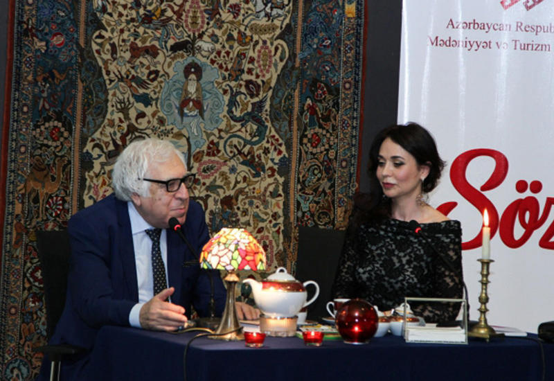 В Баку прошла встреча с народным писателем Анаром