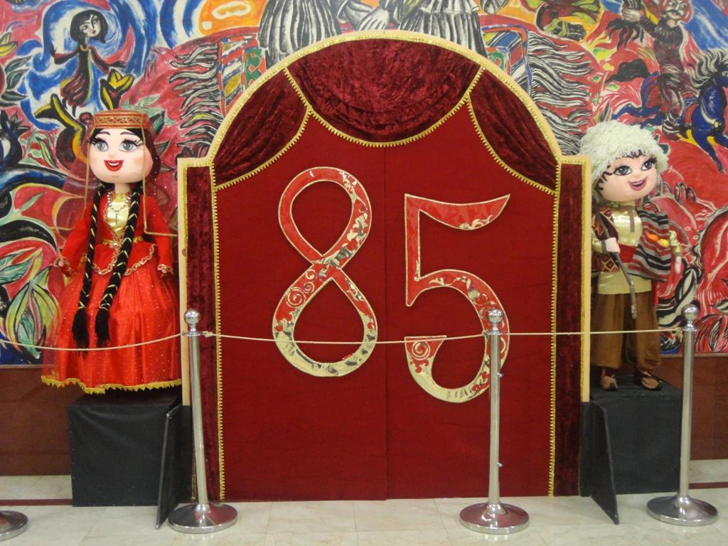 Кукольный театр в Баку отметил профессиональный праздник