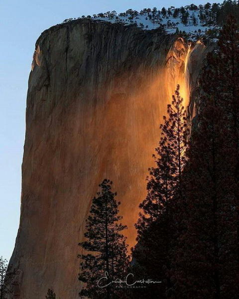 Удивительный водопад "Лошадиный хвост" в США