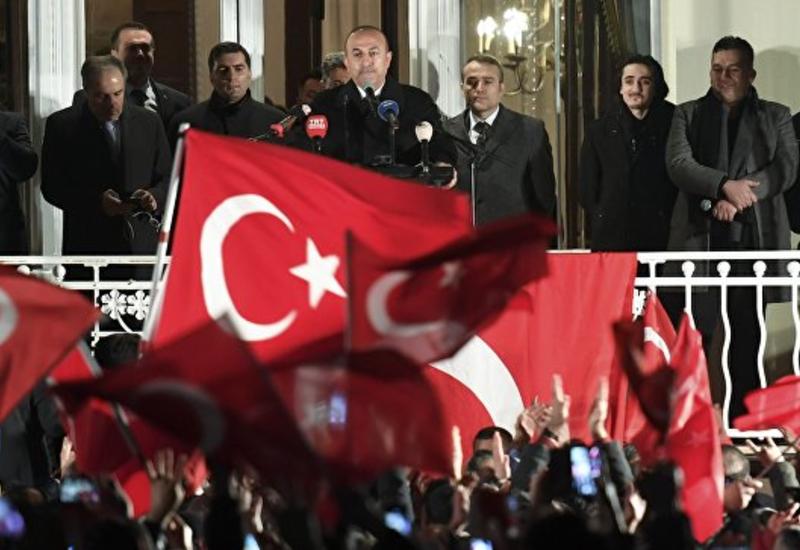 Анкара не исключила новых митингов в Германии перед референдумом в Турции