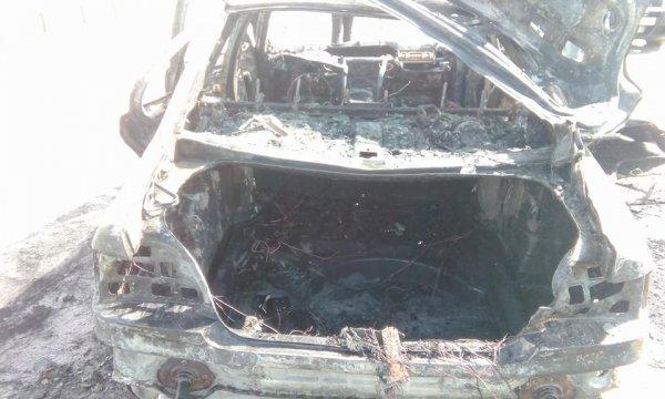 Sumqayıtda idmançının avtomobili belə yandı