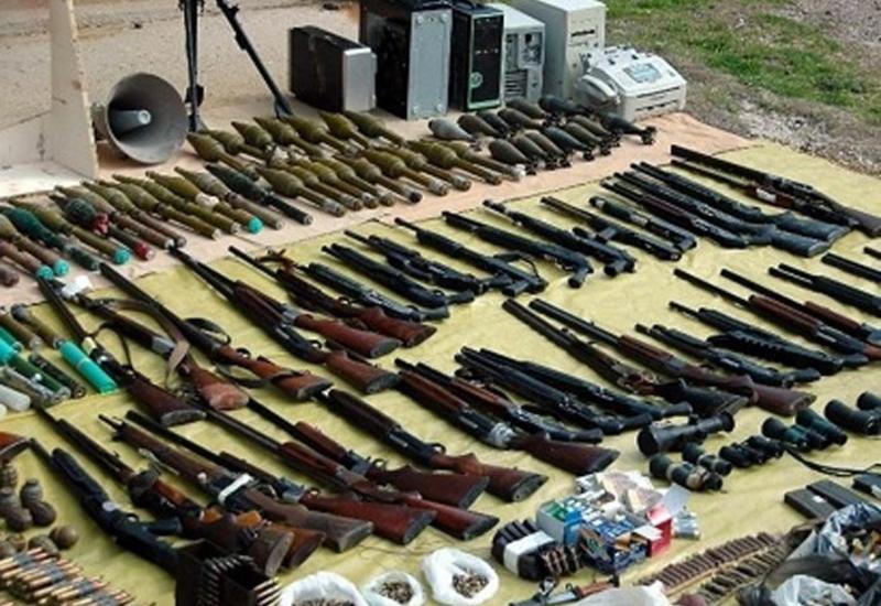 В Азербайджане у жителей конфисковали оружие и боеприпасы