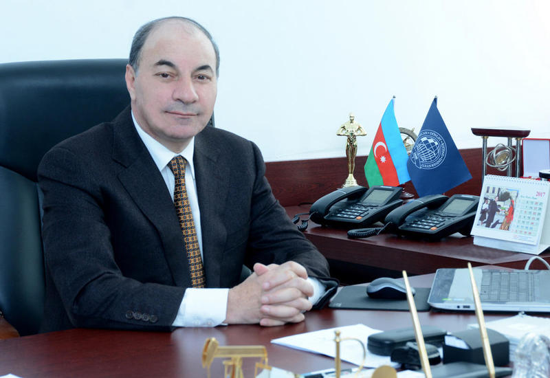 Азербайджанский профессор получил премию ООН