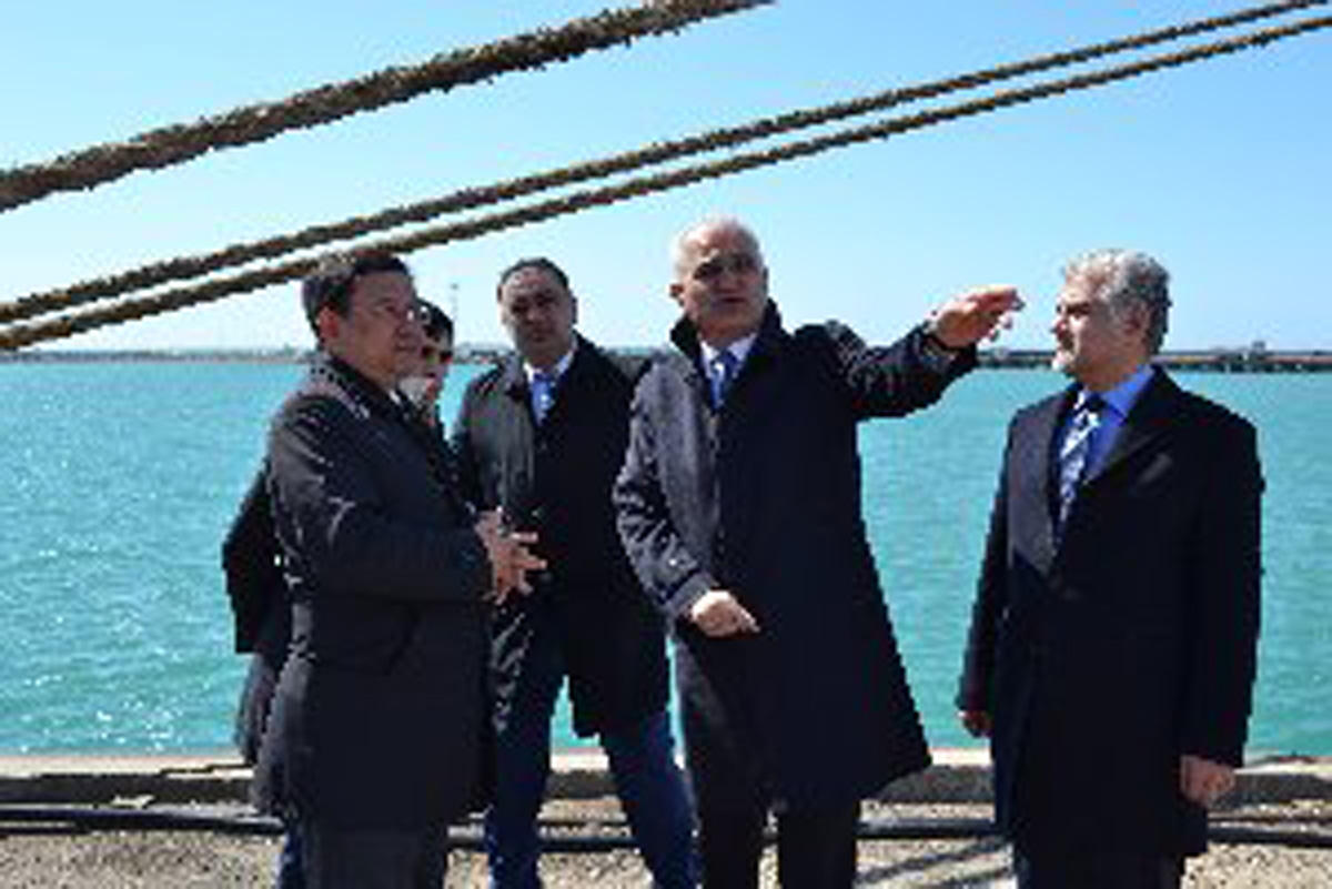 Назарбаев поручил ввести спецрежим для логистического центра азербайджанской компании