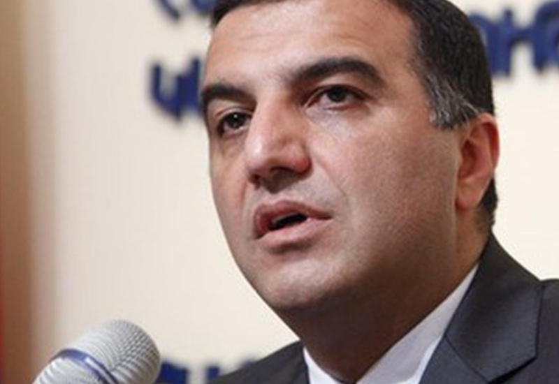 Министр труда Армении лишится должности из-за коррупционного скандала
