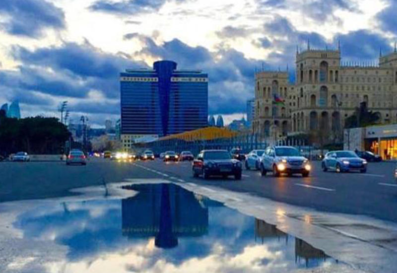 В Баку будет дождливо и ветрено