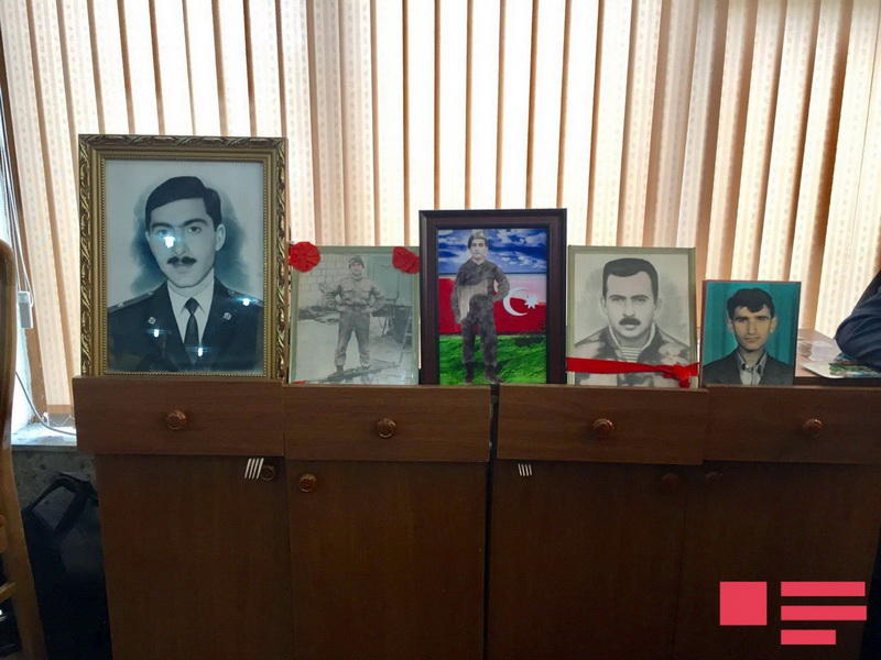 В Баку почтили память разведчиков, подорвавших себя, чтобы не попасть в плен к армянам