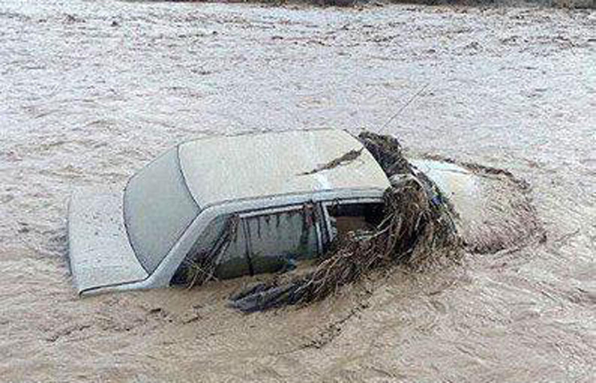 Сильное наводнение в Иране: 36 погибших, много пропавших без вести