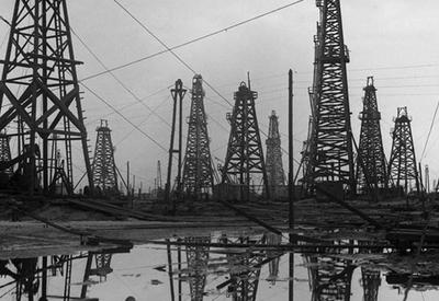 &quot;Историческая призма&quot;: 1920-й. Как армяне рвались к бакинской нефти