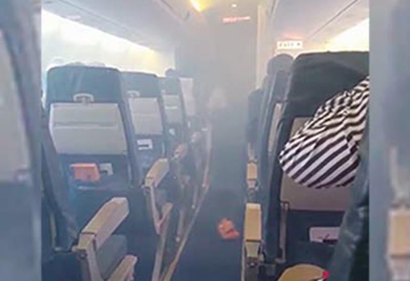 Паника на борту самолета: пассажиры чуть не задохнулись