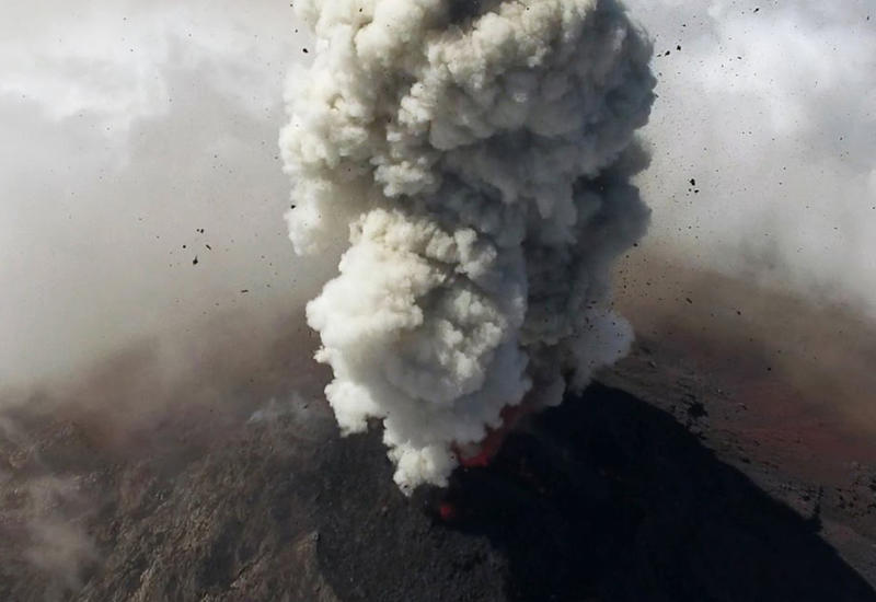 Ученые показали удивительное извержение вулкана в Гватемале