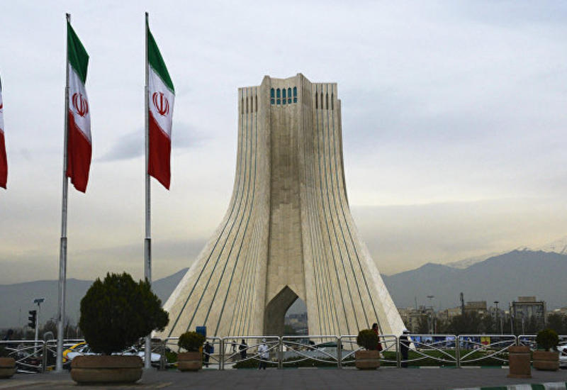 В Иране отменили решение не показывать дебаты кандидатов в прямом эфире