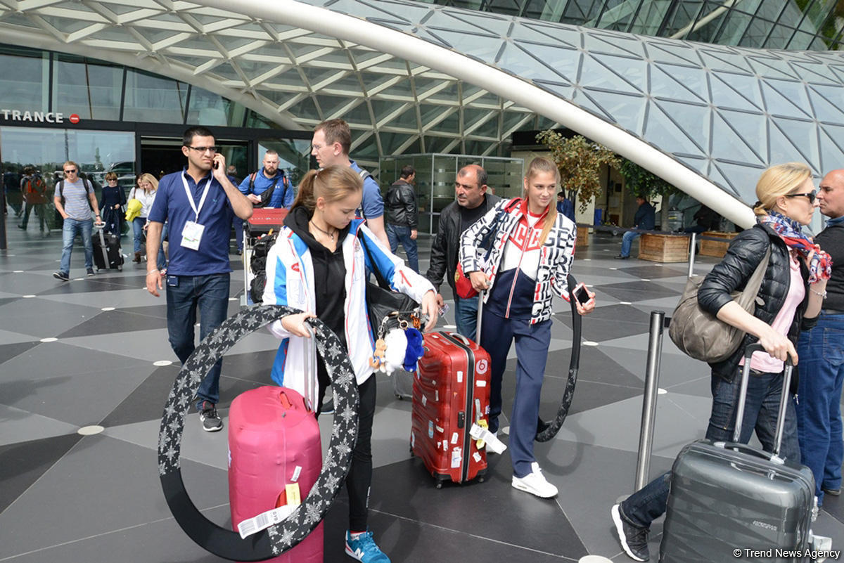 Российские гимнастки приехали в Баку