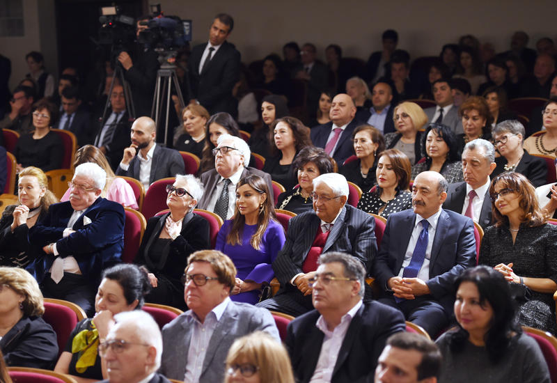 Первый вице-президент Мехрибан Алиева приняла участие в вечере памяти народного писателя, кинодраматурга и режиссера Магсуда Ибрагимбекова