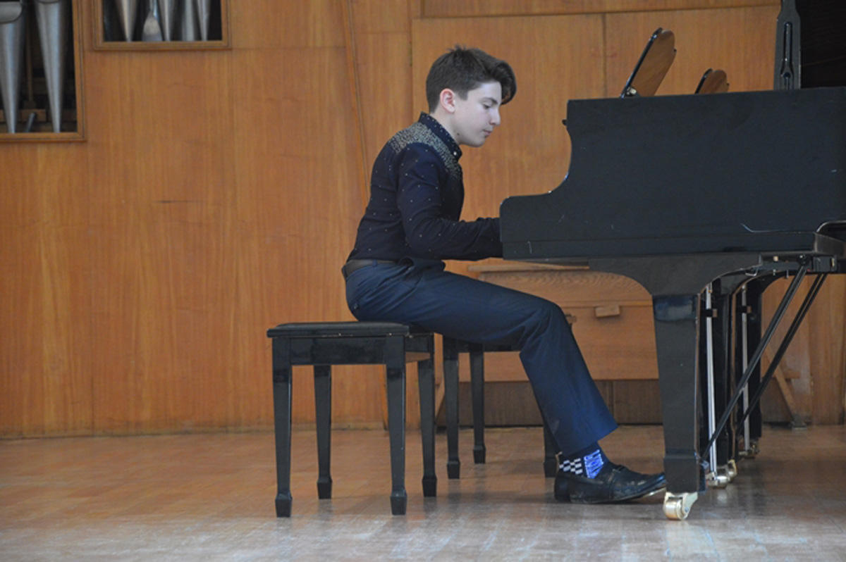 Юные музыканты мастерски исполнили произведения известных композиторов