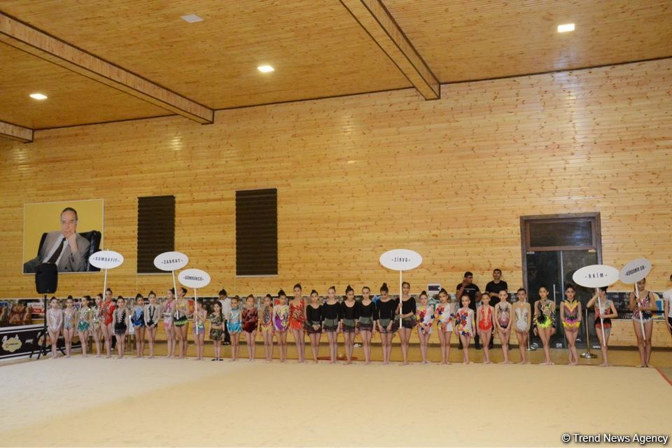 В Хырдалане прошел открытый кубок спортивного клуба Zirve по художественной гимнастике