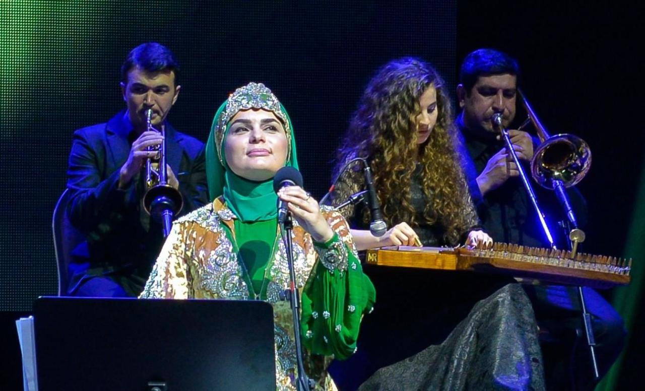 Во Дворце Гейдара Алиева прошел соло-концерт Фярганы Гасымовой
