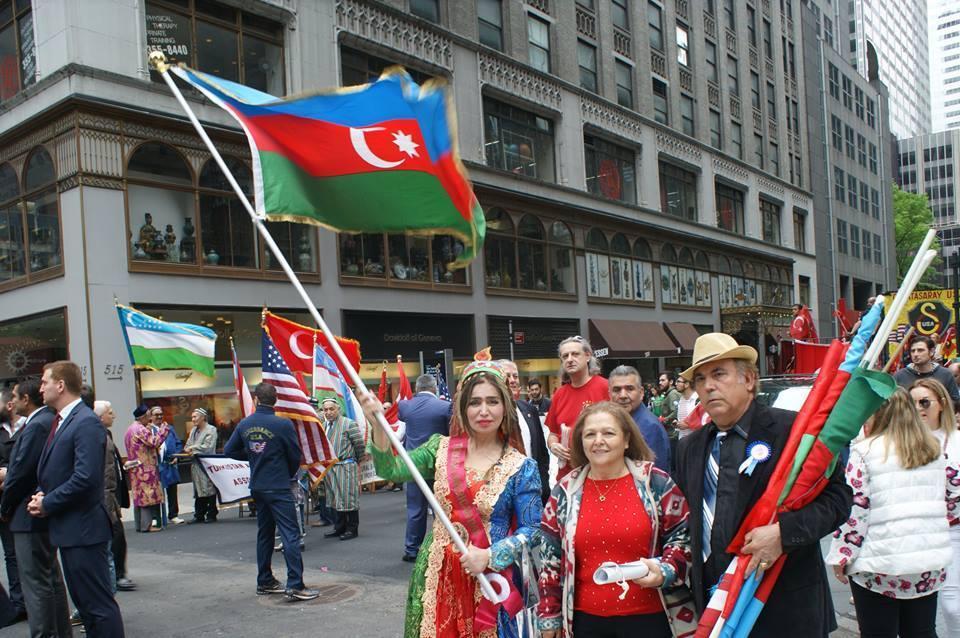 Nyu-Yorkda türk xalqlarının yürüşü