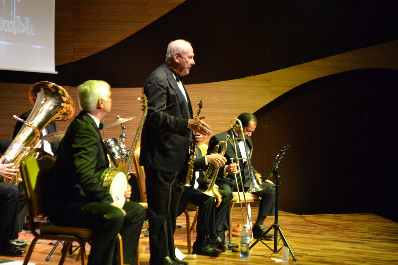 По приглашению университета ADA в Центре Мугама блистательно выступил "Louisiana Jazz Ensemble"