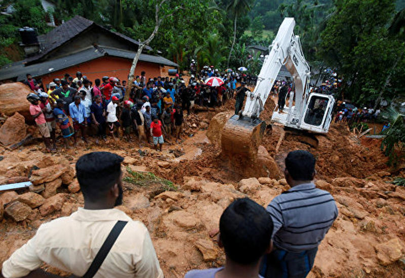 Наводнения на Шри-Ланке, погибли 100 человек