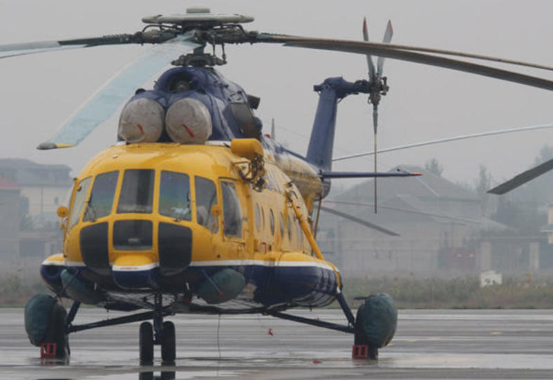 Вертолет "Ми-8" совершил вынужденную посадку на острове Чилов, пострадавших нет