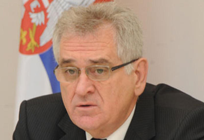Президент Сербии наградил посла Азербайджана