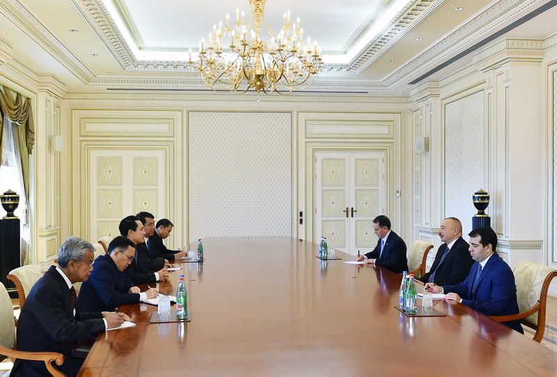 Президент Ильхам Алиев принял главу МИД Лаоса