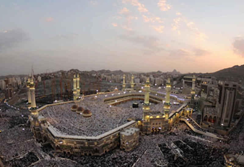 Саудовские силовики предотвратили теракт в Заповедной мечети в Мекке
