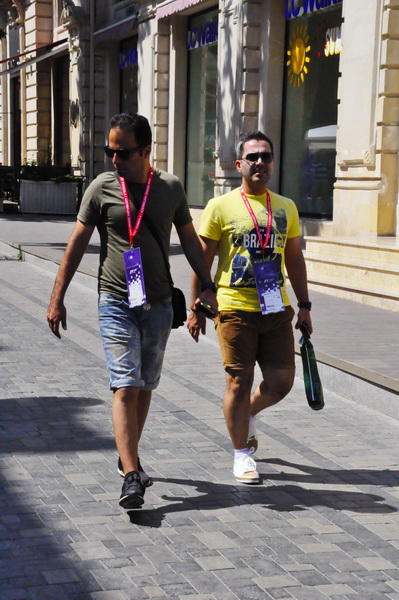 Иностранные гости Формулы 1 восхищаются красотой Баку