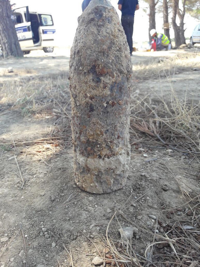 В Баку обнаружен неразорвавшийся артиллерийский снаряд