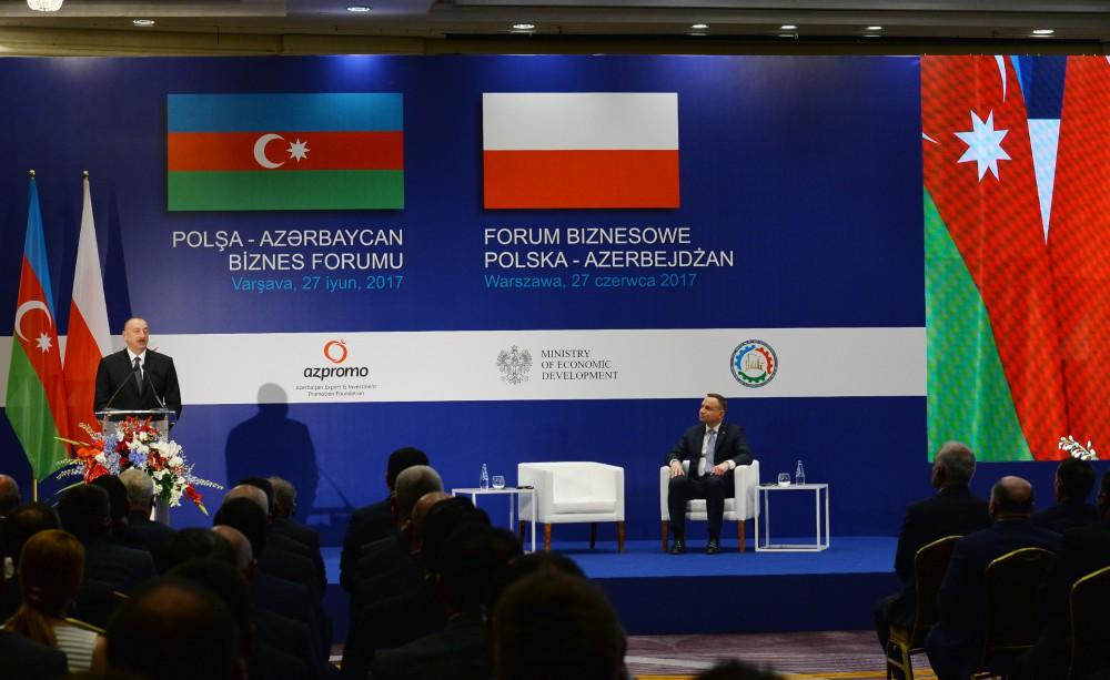 Президент Ильхам Алиев принял участие в церемонии открытия азербайджано-польского бизнес-форума в Варшаве